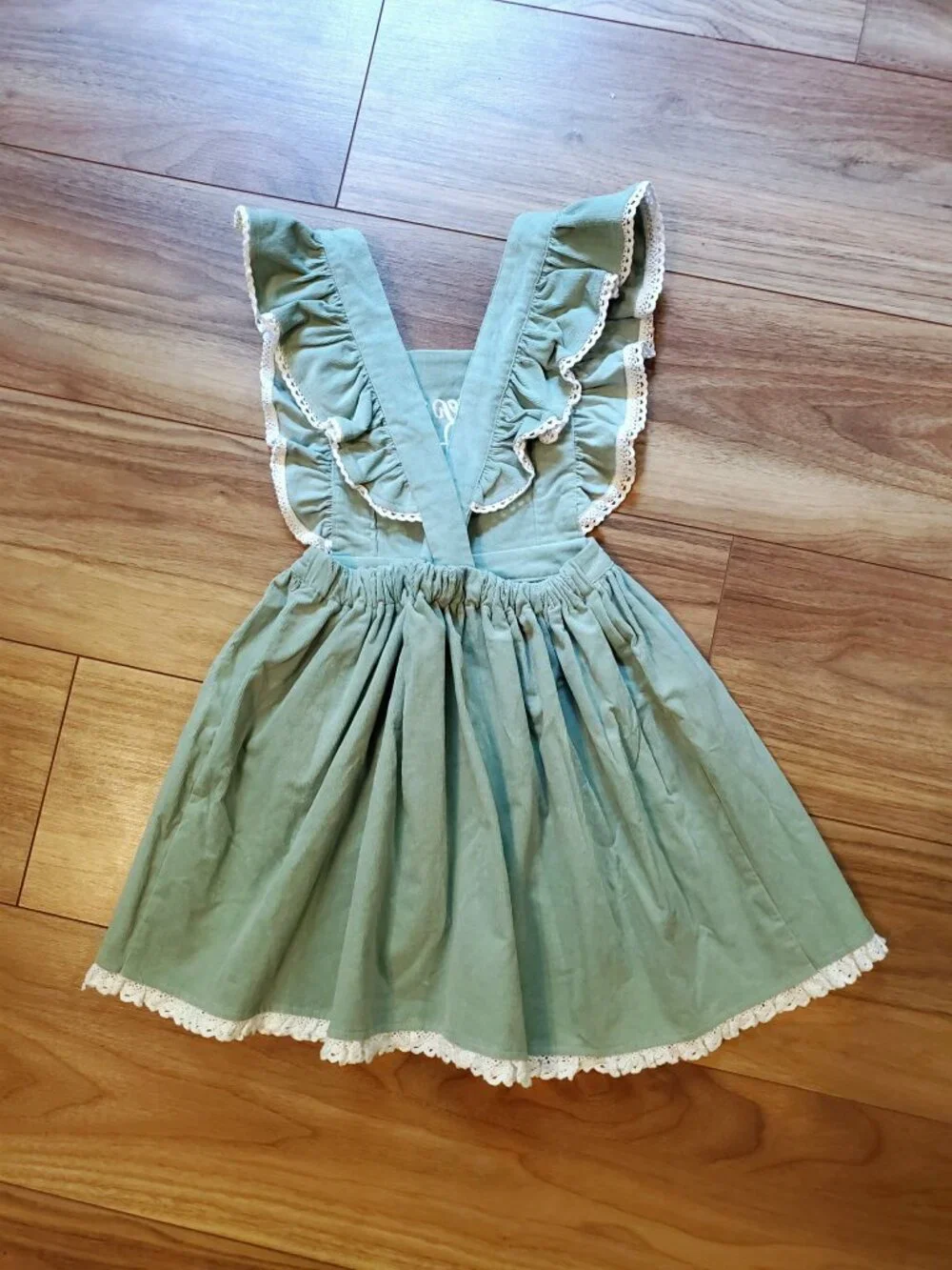 NWT Serendipity Monogramed K Apron Dress Size 5-6
